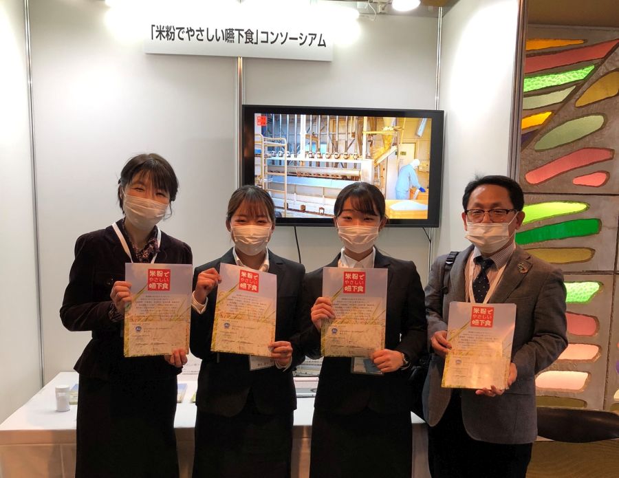 西村研究室発表学生と